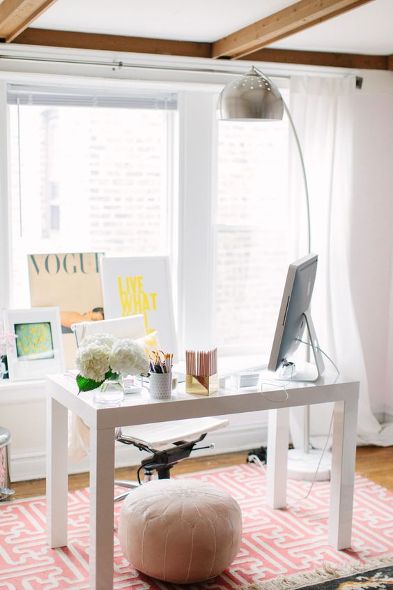 how to get your work featured in huffington post, refinery 29, and more by Elana lyn on yes supply co.