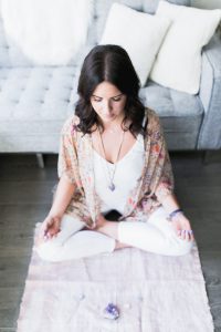 Are you business babes who want to learn how to mediate her way to a successful business? Check out all of the tips and tricks!